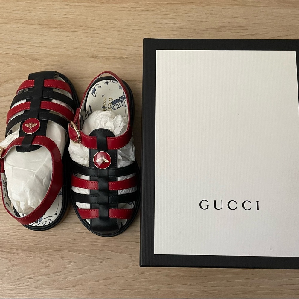 Leather toddler sandals